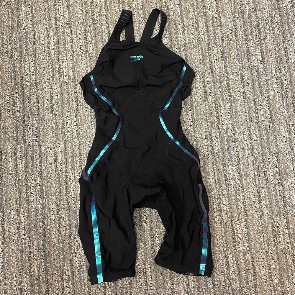Speedo lzr racer x size 23 and 24 new without tags